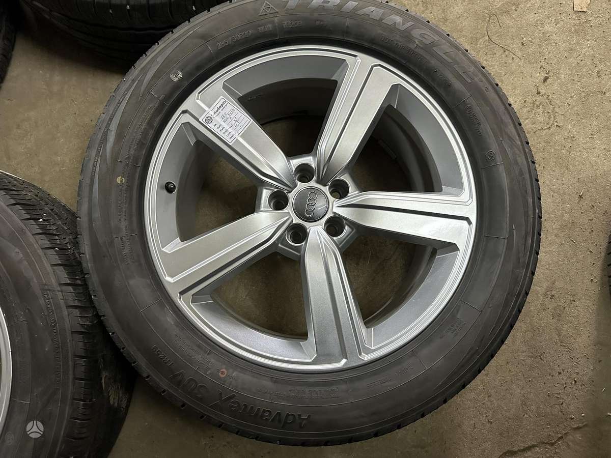Audi, light alloy, R20