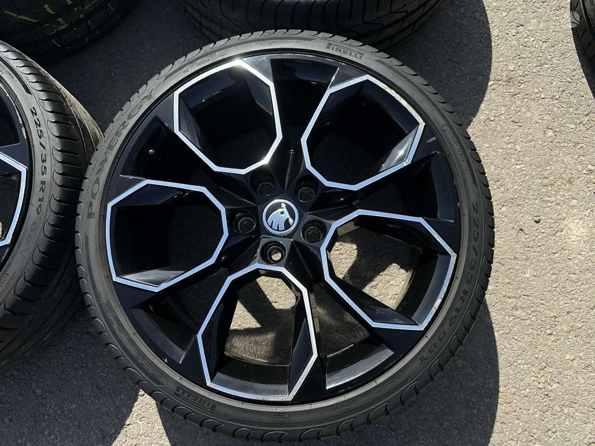 Skoda Octavia, легкосплавные , R19