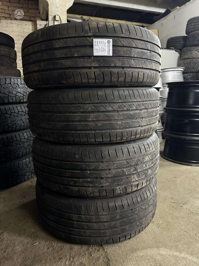 Westlake, summer 245/45 R20