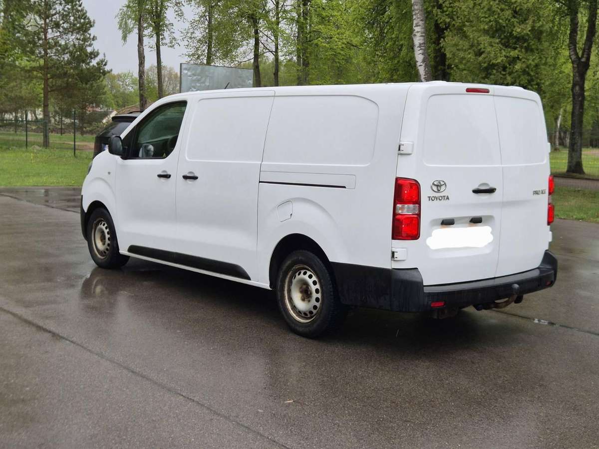 Toyota Proace - 2