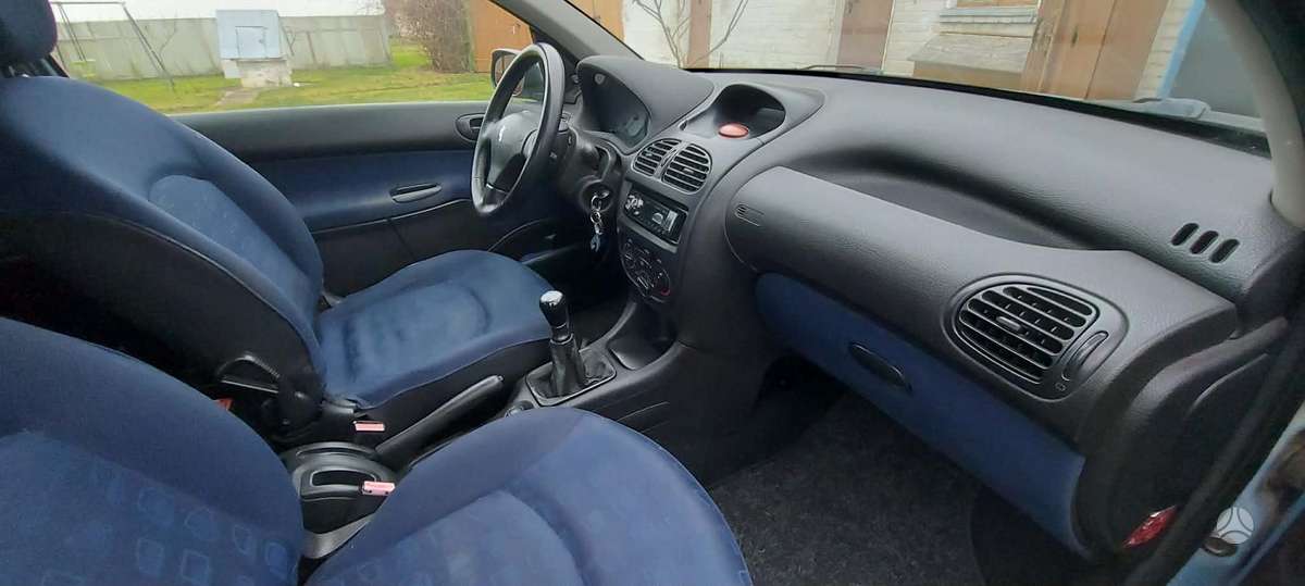 Peugeot 206 - 3