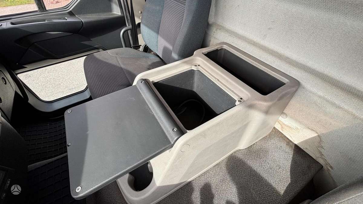 Volvo FL240, refrigerated trucks