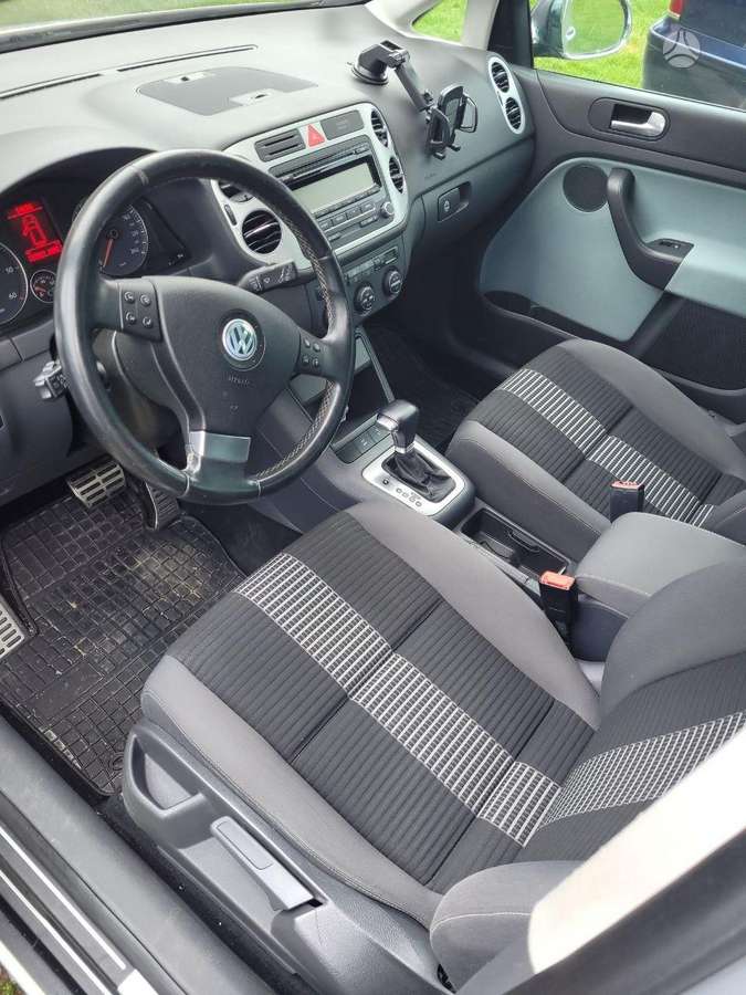 Volkswagen Golf Plus, 2.0 l., hatchback