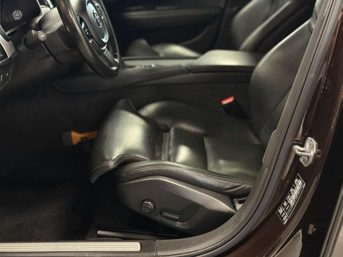 Volvo V90, 2.0 l., wagon
