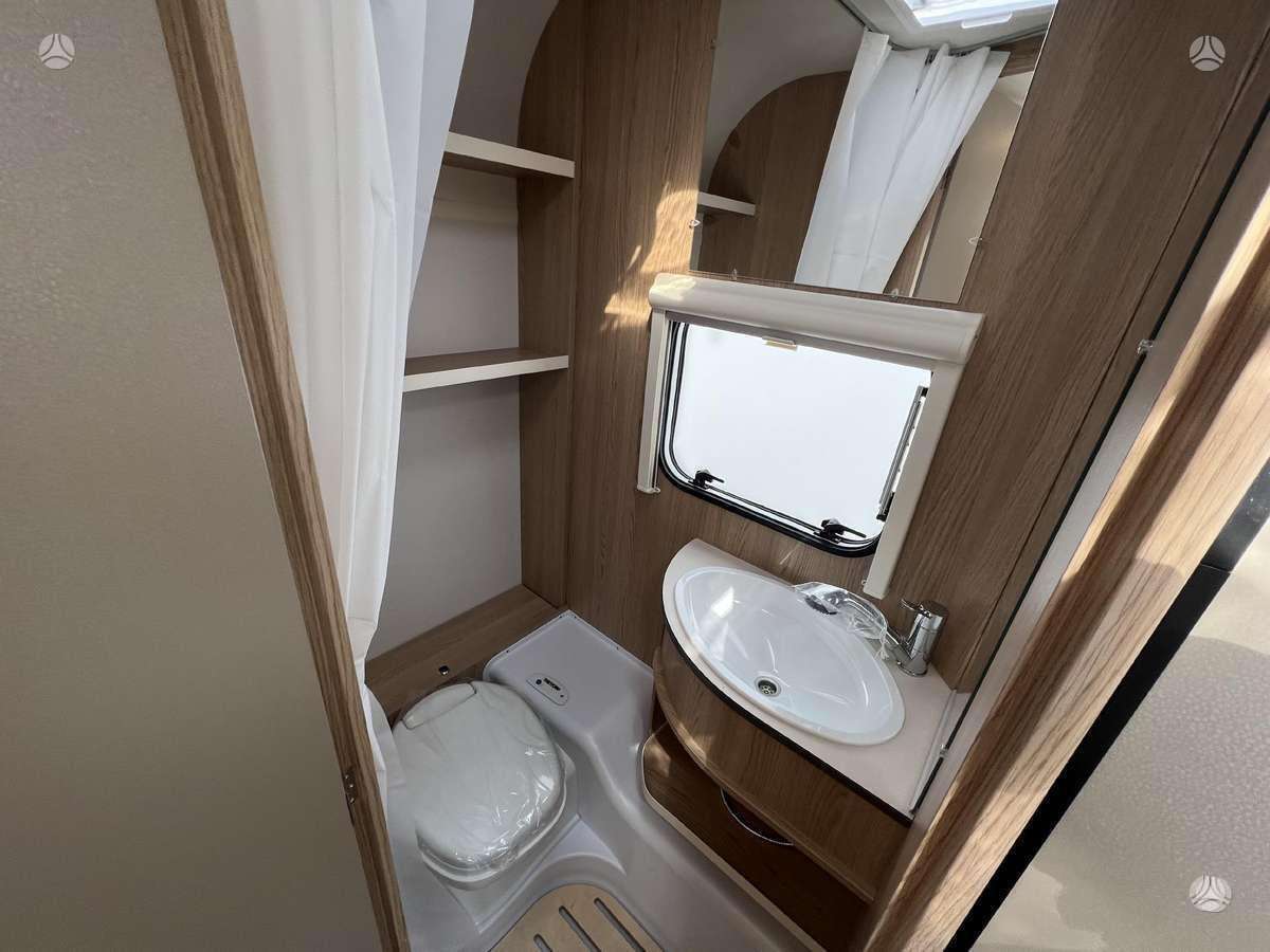 LMC SASSINO 450D, caravans