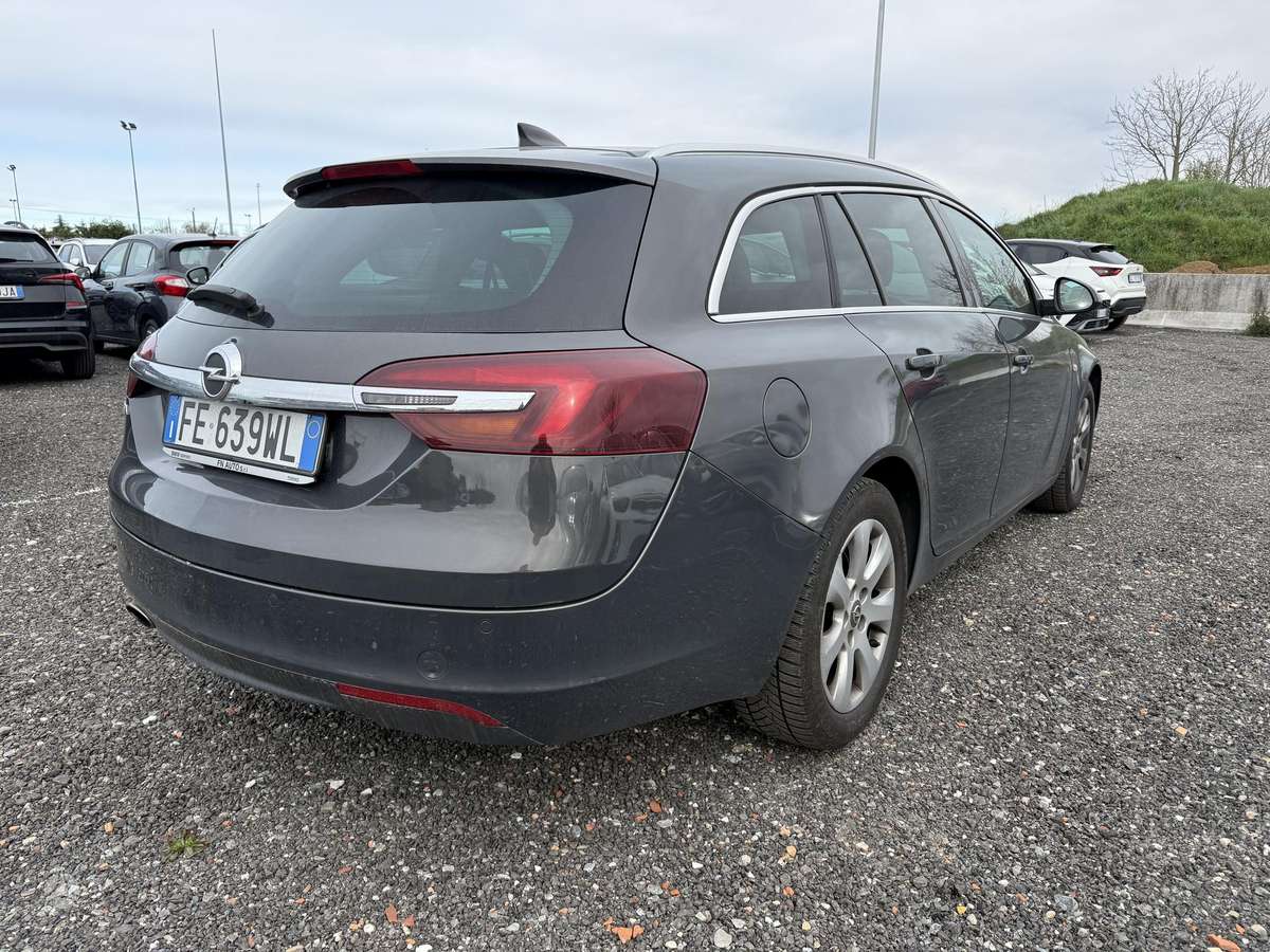 Opel Insignia, 2.0 l., wagon