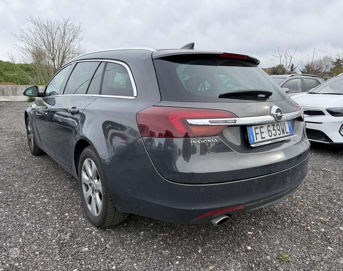 Opel Insignia, 2.0 l., wagon
