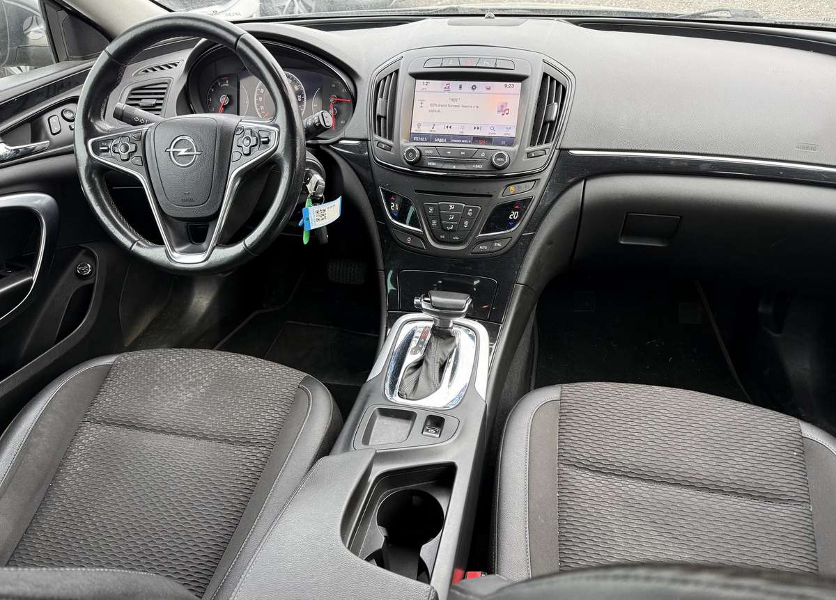 Opel Insignia, 2.0 l., wagon