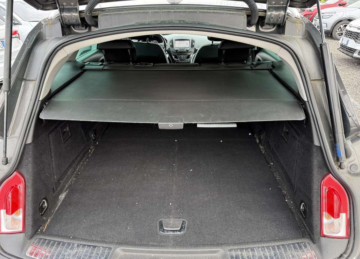 Opel Insignia, 2.0 l., wagon
