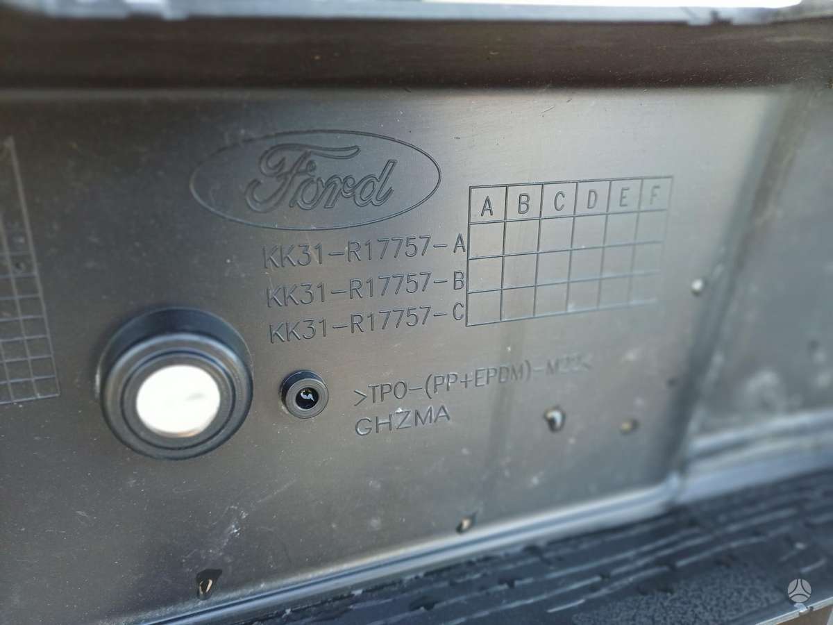 Ford Transit, KK31-R1775, бамперы (буфера)