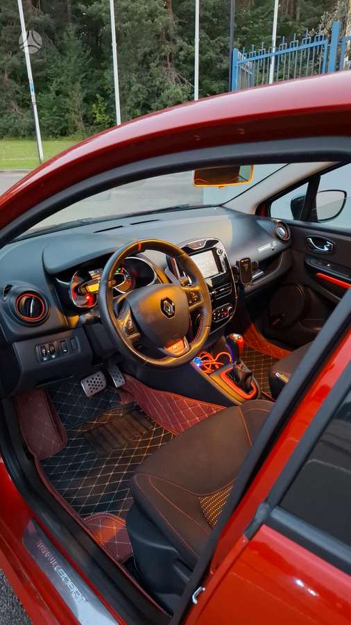 Renault Clio, 1.6 l., hatchback