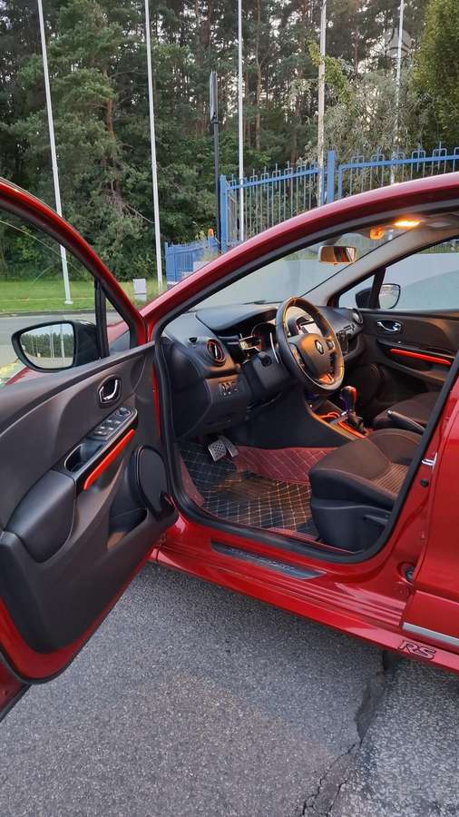 Renault Clio, 1.6 l., hatchback