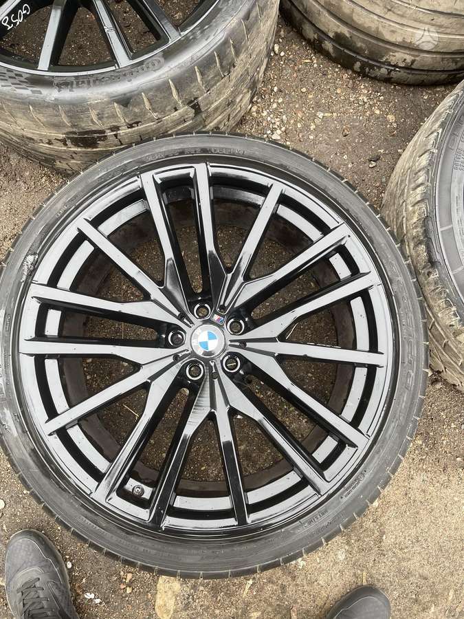 BMW, lengvojo lydinio, R22