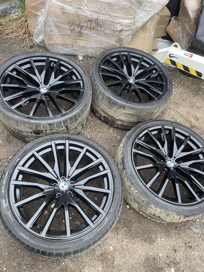 BMW, lengvojo lydinio, R22