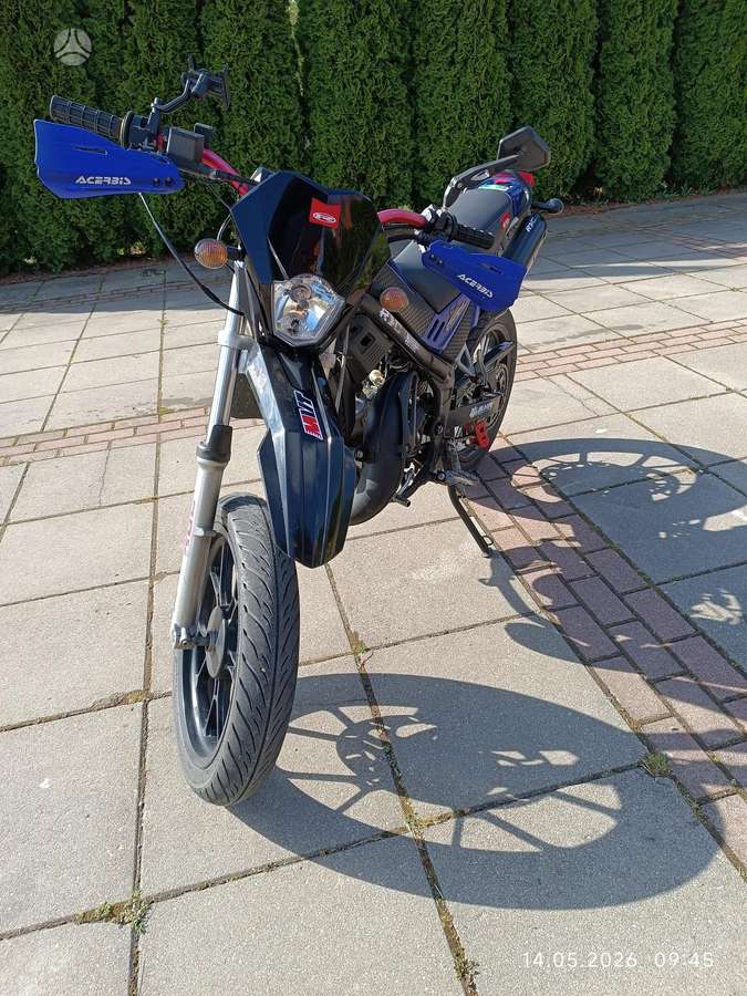 Rieju MRT 50cc, supermoto