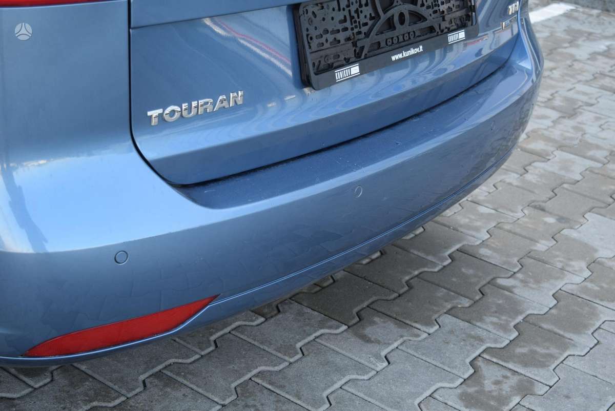 Volkswagen Touran - 7