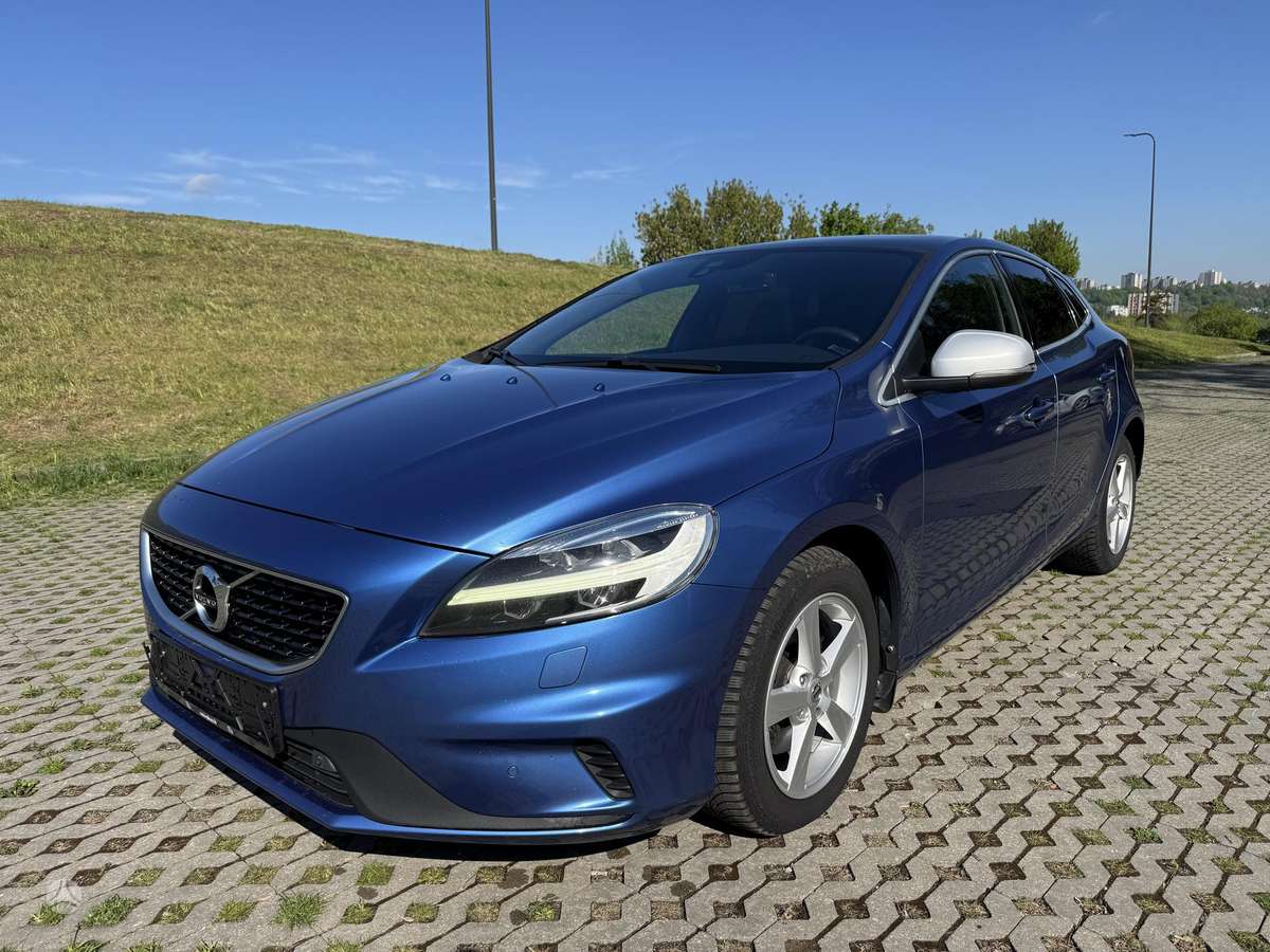 Volvo V40 - 2