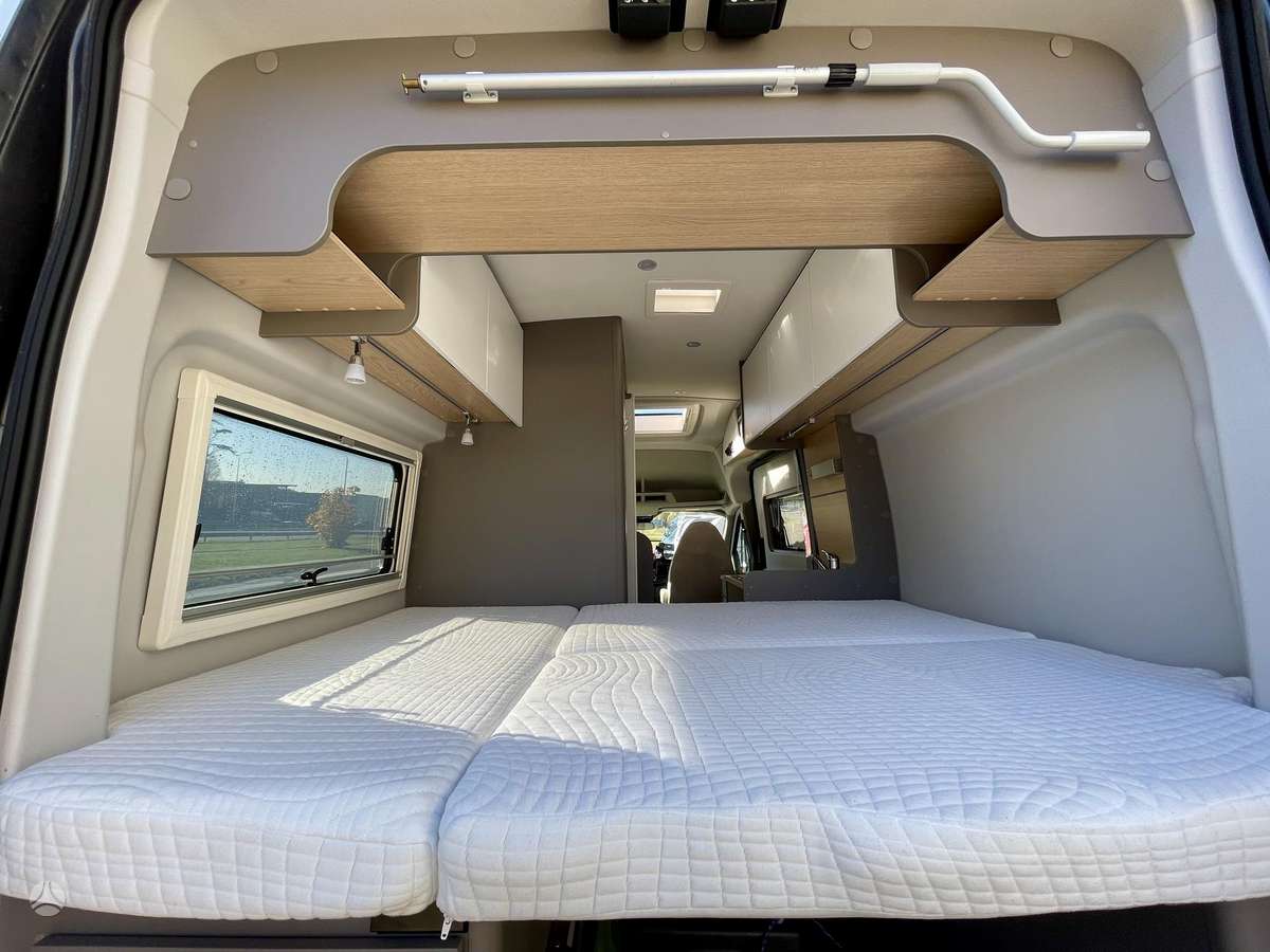 LMC Innovan 590C, туристическиe автомобили