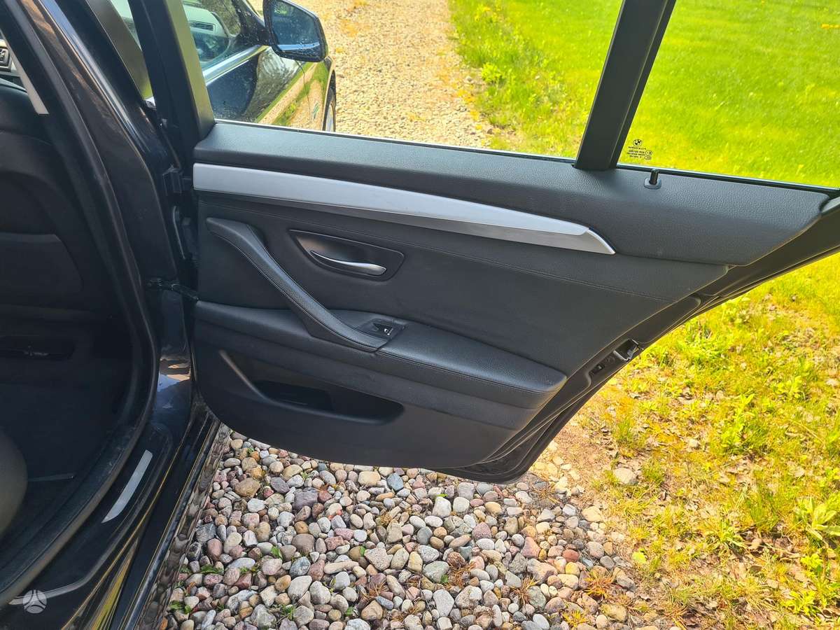BMW 520, 2.0 l., wagon