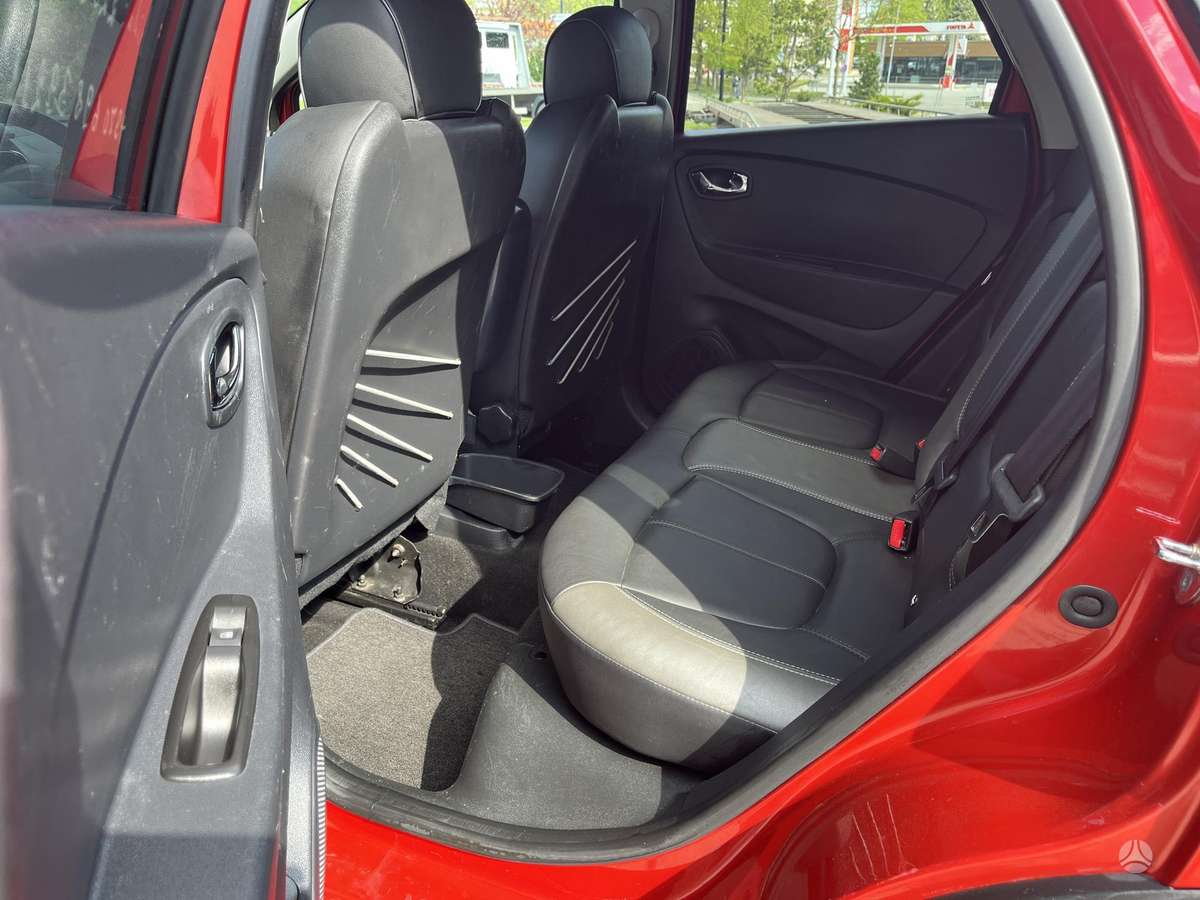 Renault Captur, 1.5 l., Внедорожник / Кроссовер