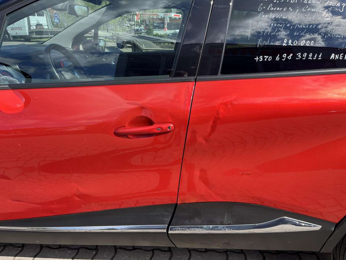 Renault Captur, 1.5 l., Внедорожник / Кроссовер