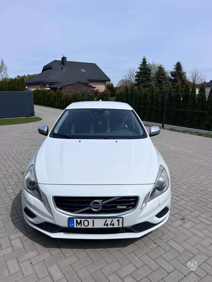 Volvo S60 - 2