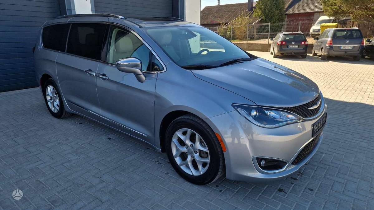 Chrysler Pacifica, 3.6 l., Минивэн