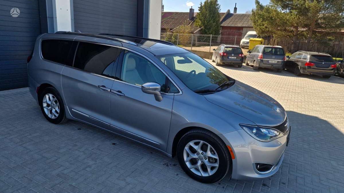 Chrysler Pacifica, 3.6 l., mpv / minivan
