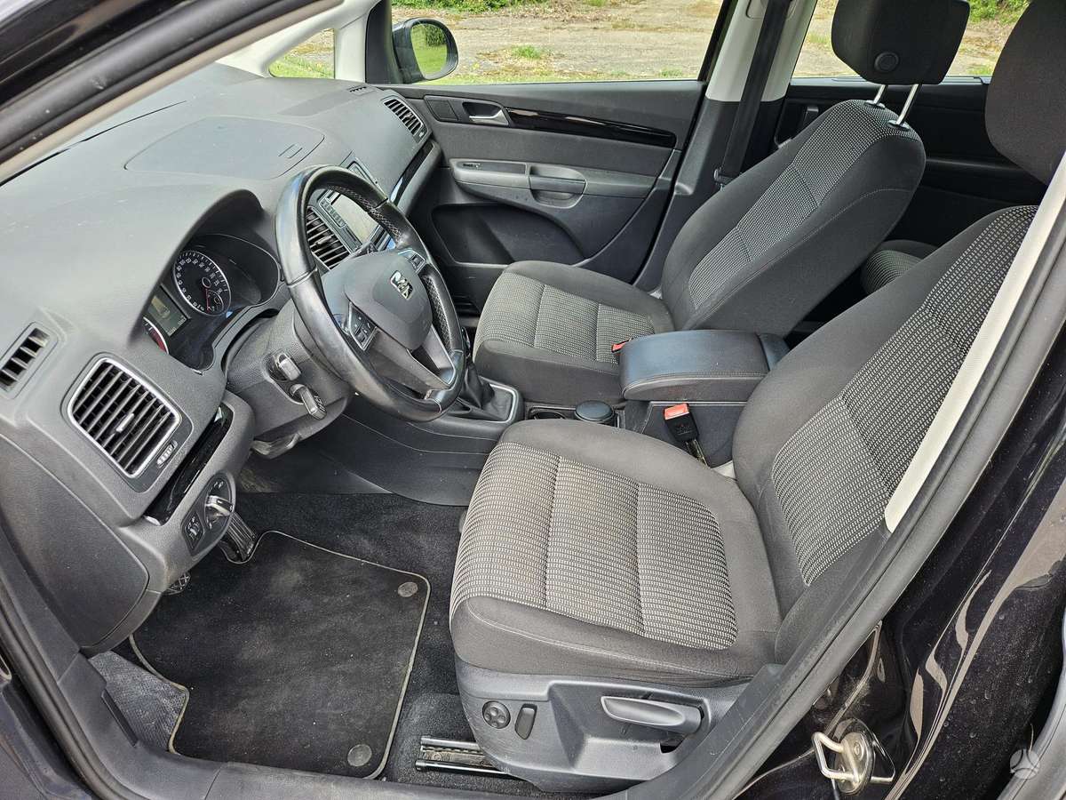 Seat Alhambra, 2.0 l., Минивэн