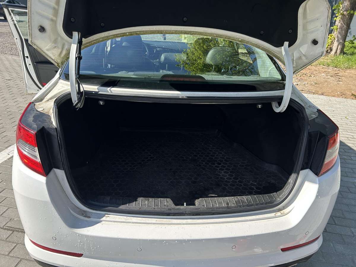 Kia Optima, 1.7 l., sedanas