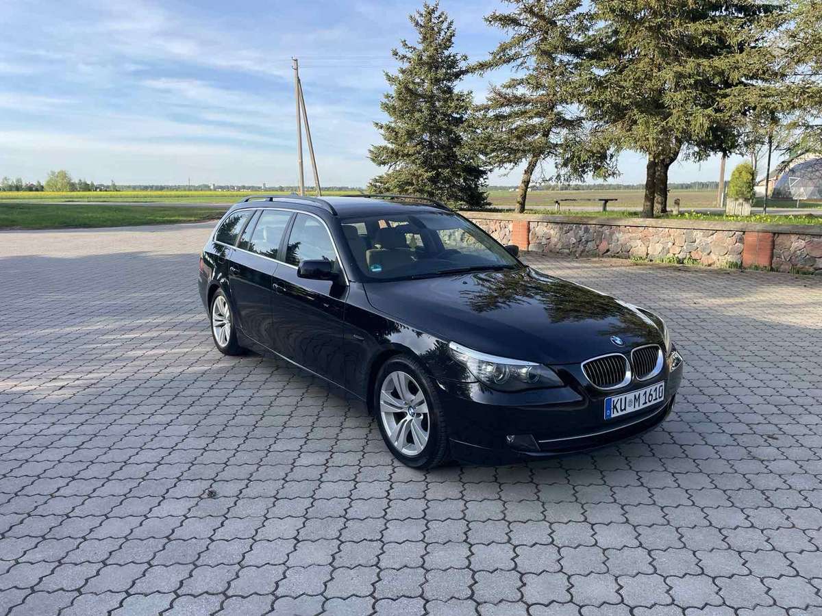 BMW 520, 2.0 l., universalas