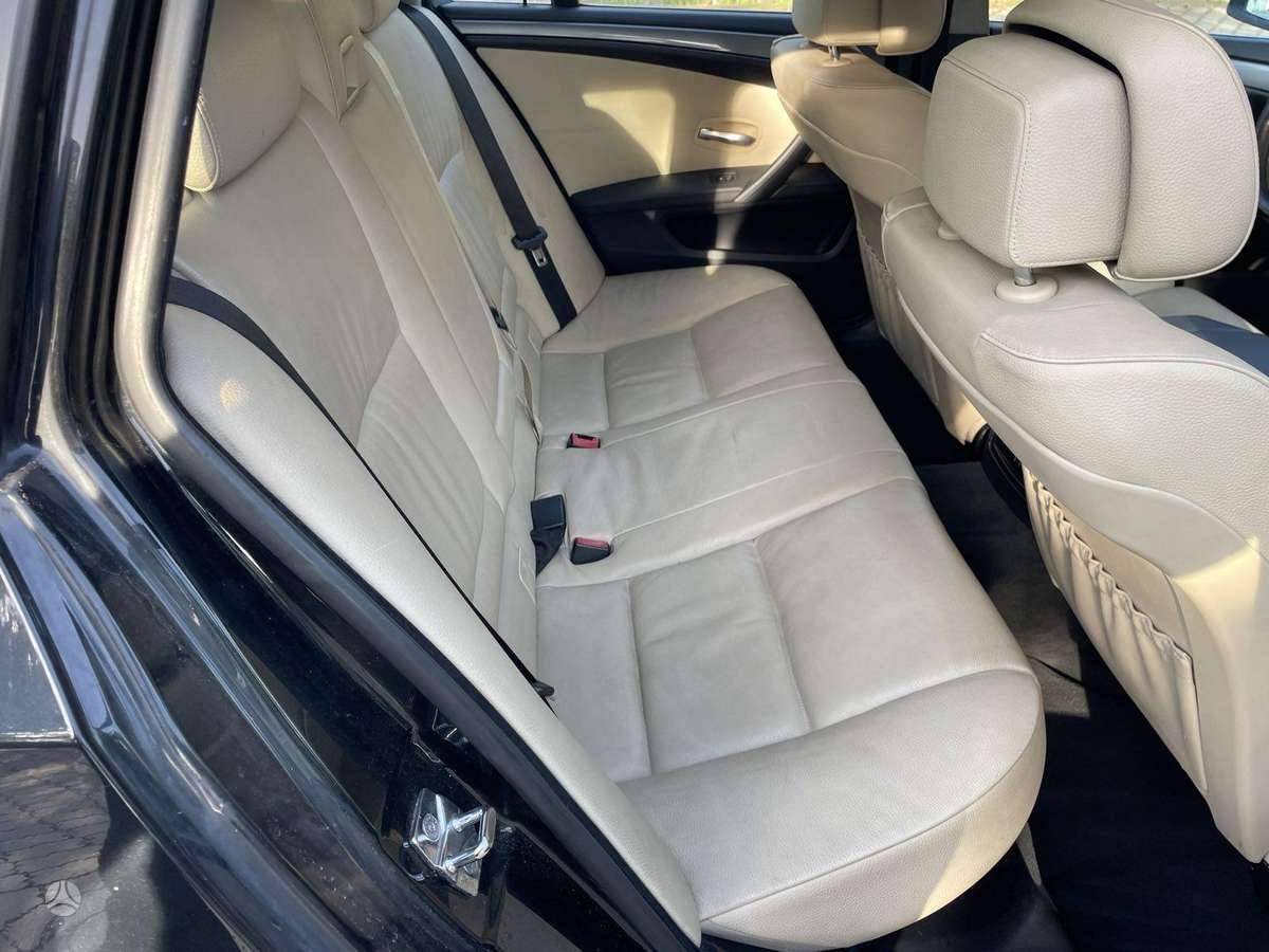 BMW 520, 2.0 l., universalas