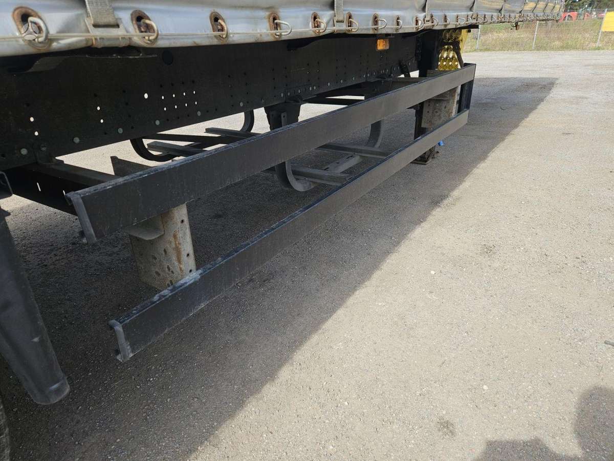 Schmitz SCB*S3T, пологовые / тентовые