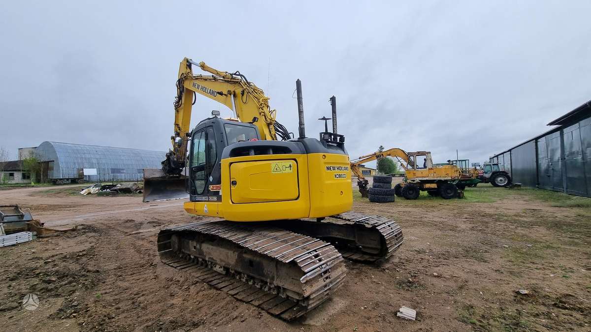 New Holland KOBELCO E235BSR-2, 3D SISTEMA, экскаваторы