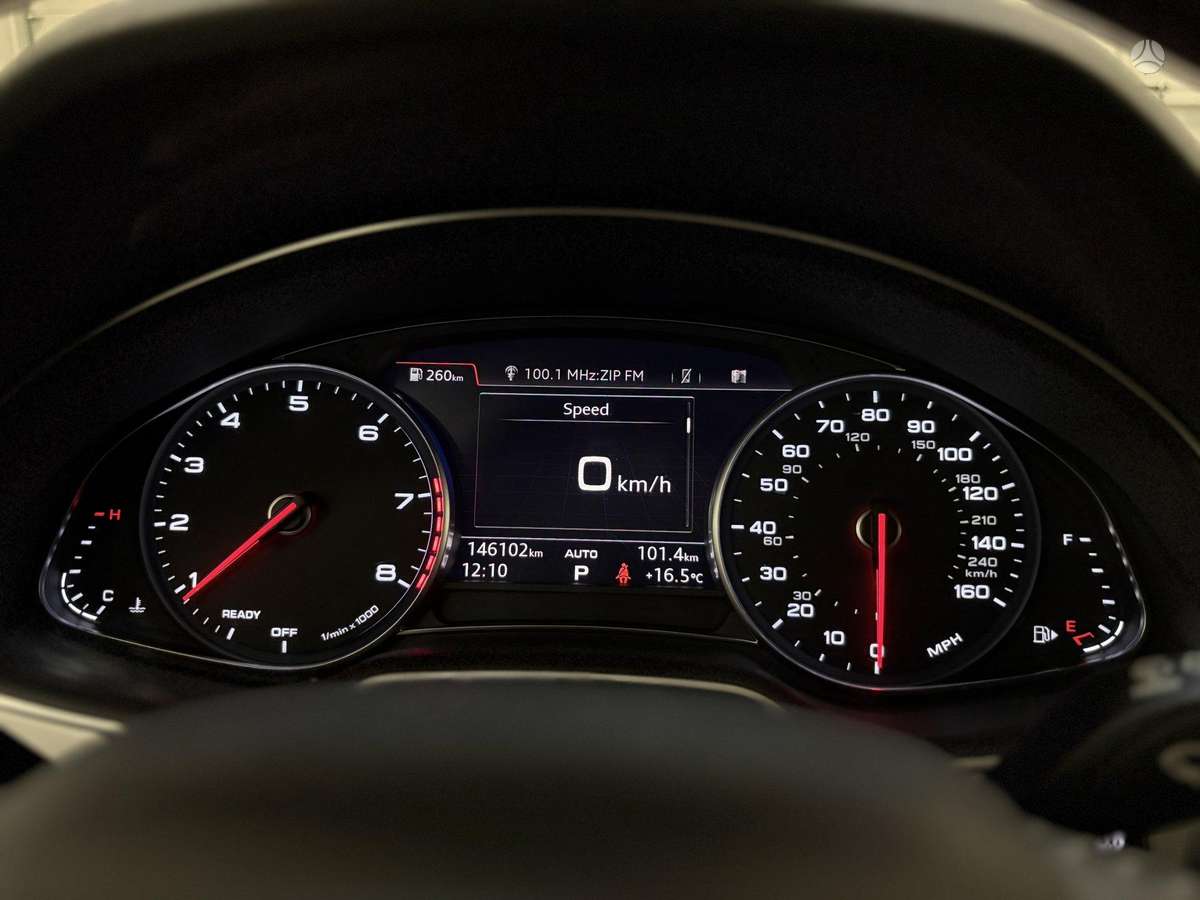 Audi Q7, 2.0 l., Внедорожник / Кроссовер