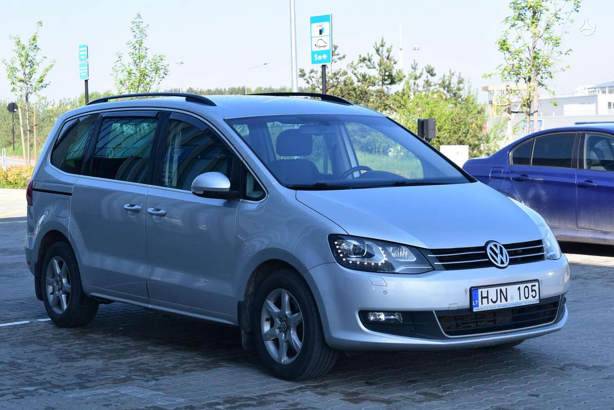 Volkswagen Sharan - 3