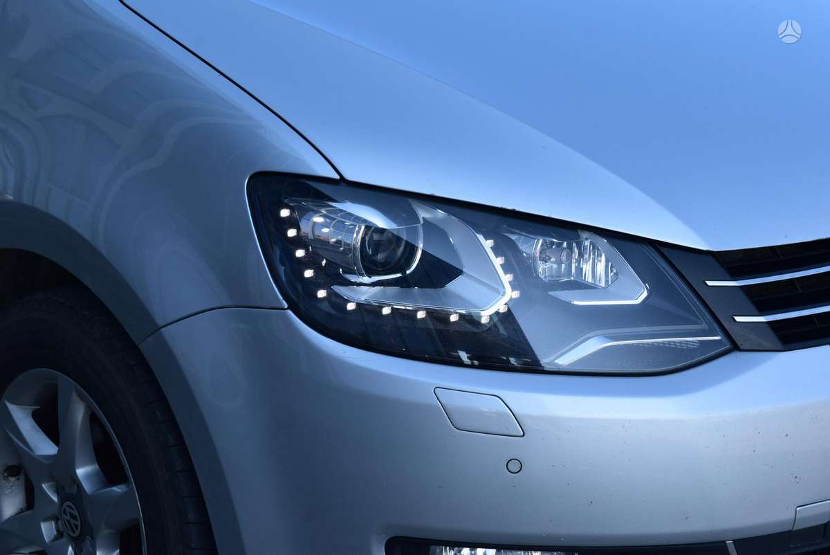 Volkswagen Sharan - 4