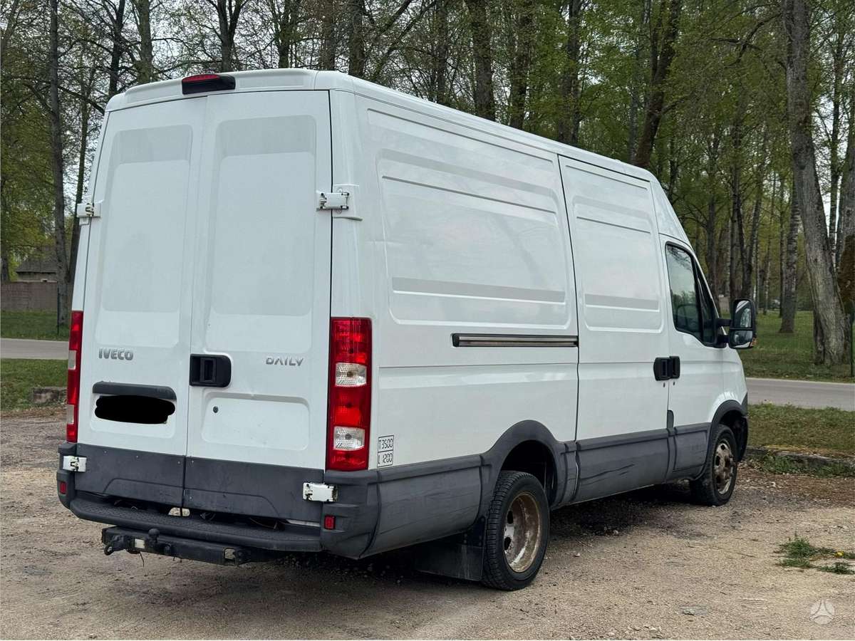 Iveco Daily, 2.3 l., cargo van