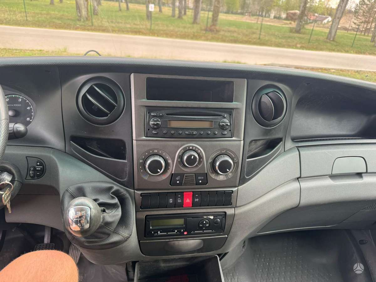 Iveco Daily, 2.3 l., cargo van