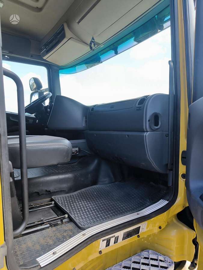 Scania R380, с краном