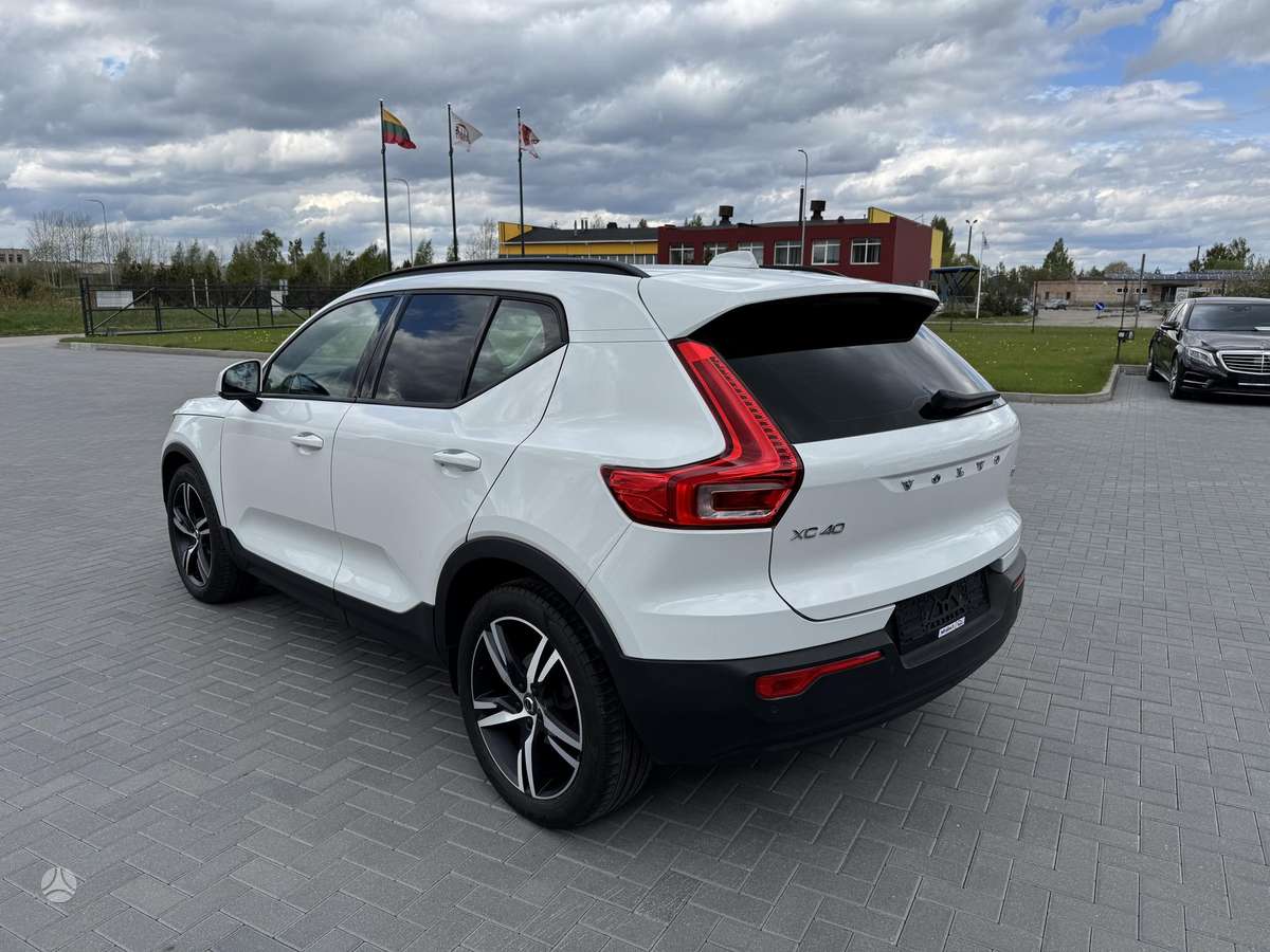 Volvo XC40 - 5