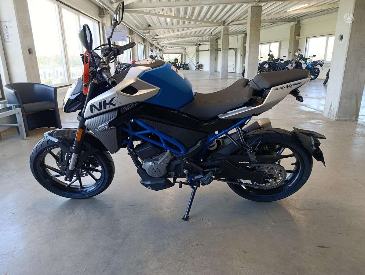 CFMOTO 300NK 300cc, street / classic