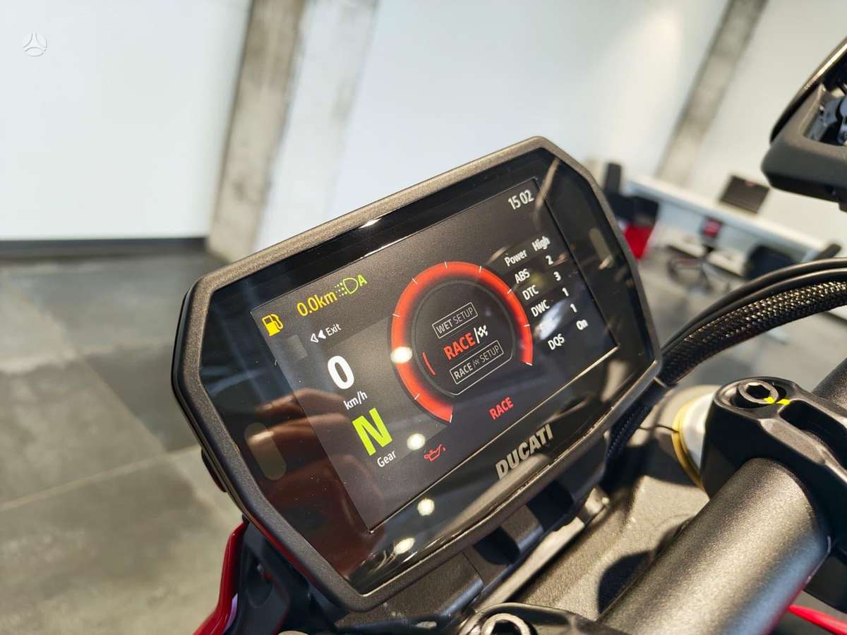 Ducati Hypermotard 890cc, supermoto
