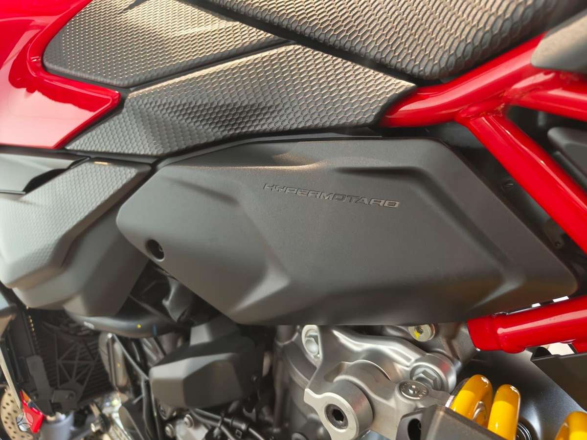 Ducati Hypermotard 890cc, supermoto