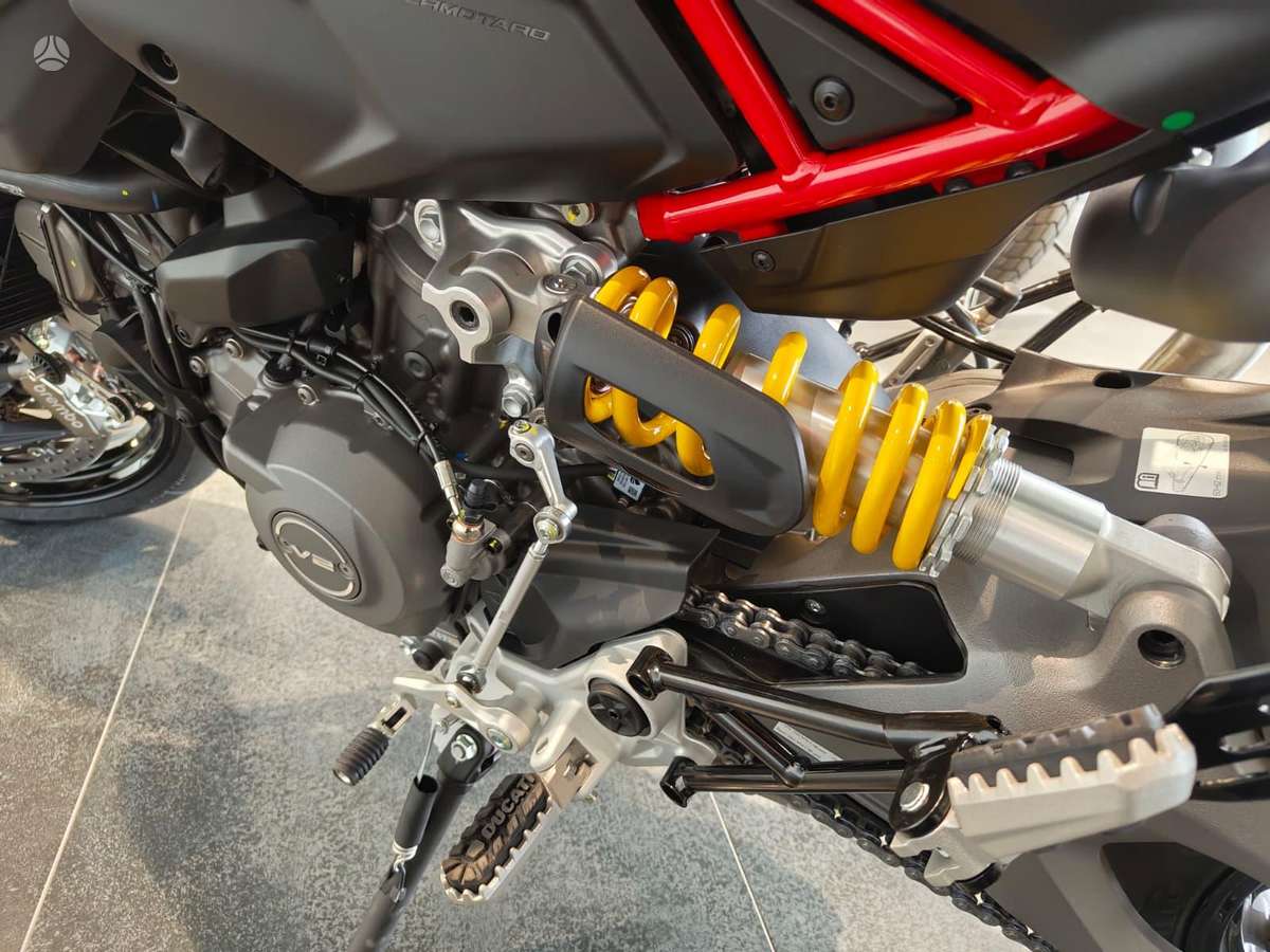 Ducati Hypermotard 890cc, supermoto