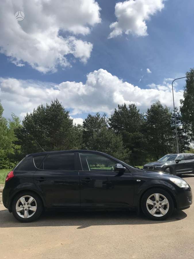 Kia Ceed, 1.6 l., Хэтчбек