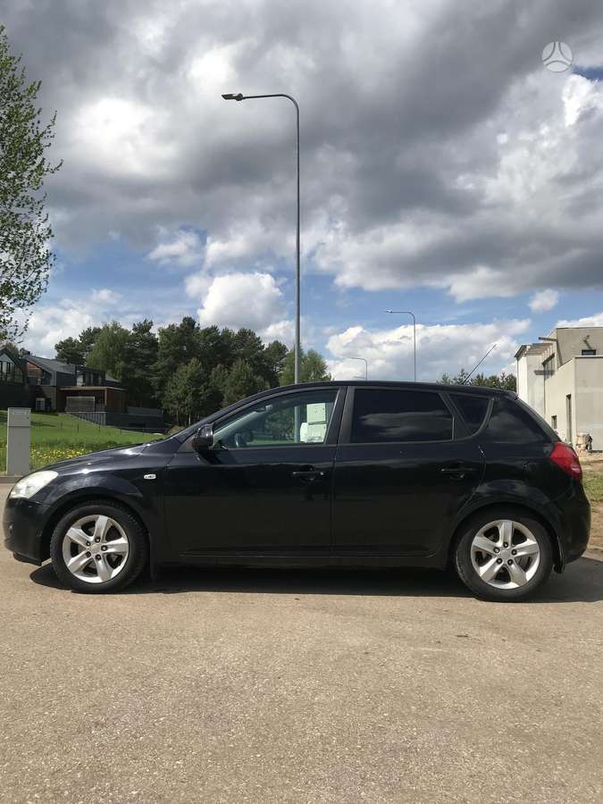 Kia Ceed, 1.6 l., hatchback