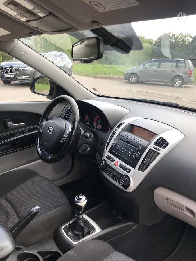Kia Ceed, 1.6 l., hatchback