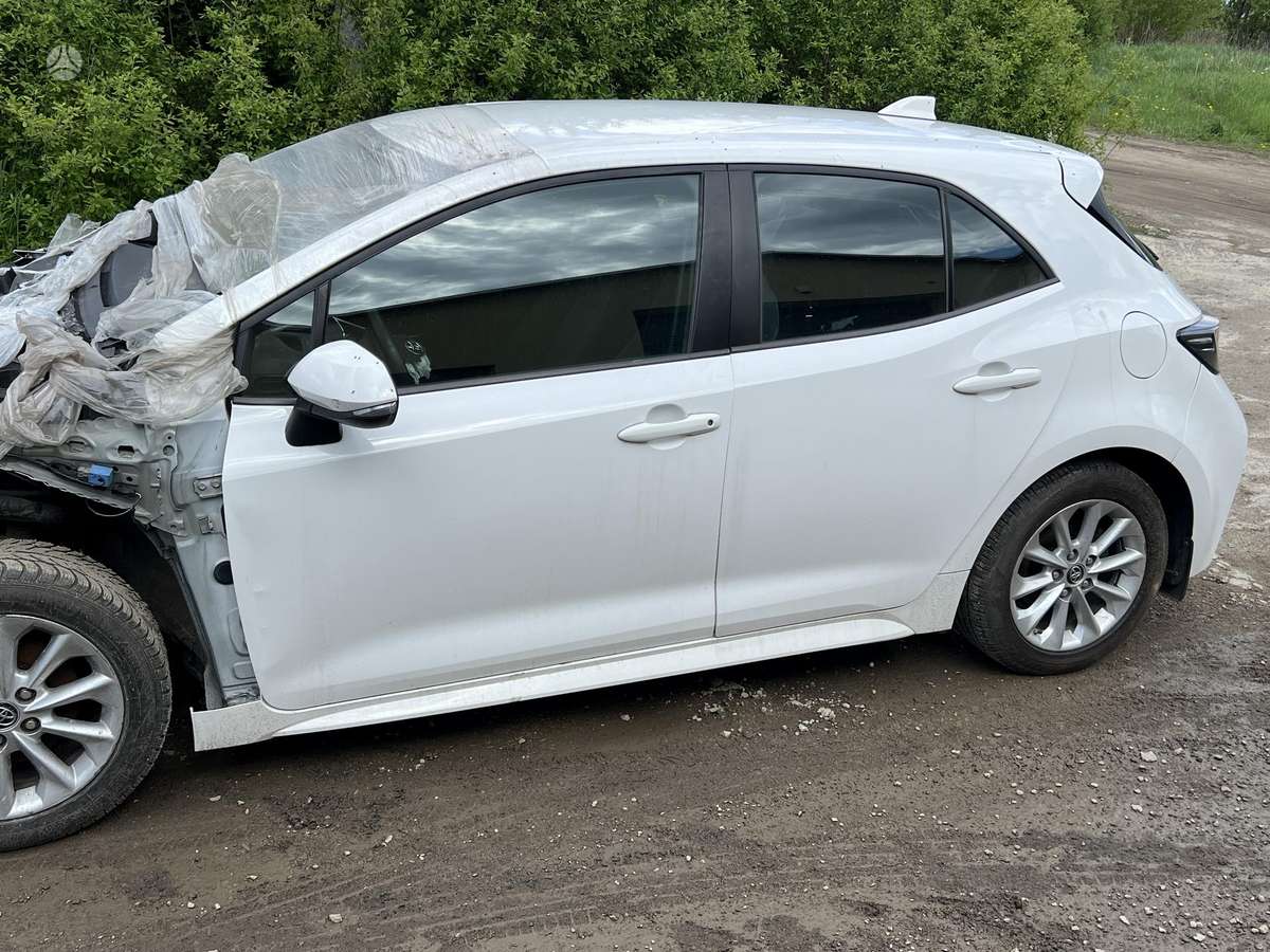 Toyota Corolla dalimis. Europa dalimis