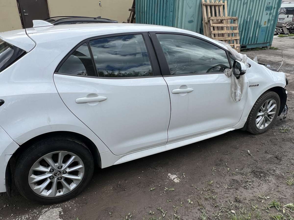 Toyota Corolla dalimis. Europa dalimis